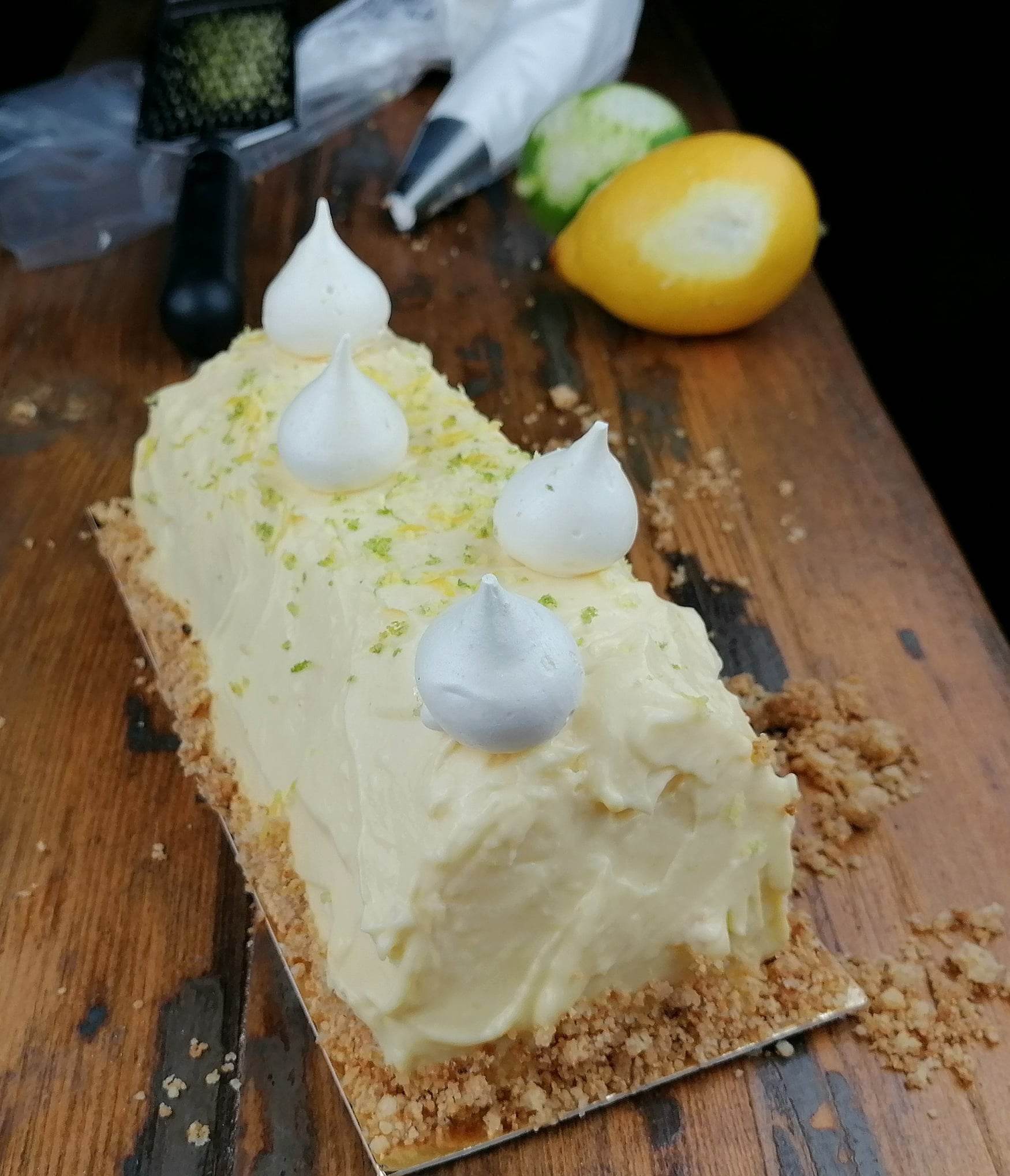 Bûches citron meringuée aux spéculoos ou sablé breton Chef Luc